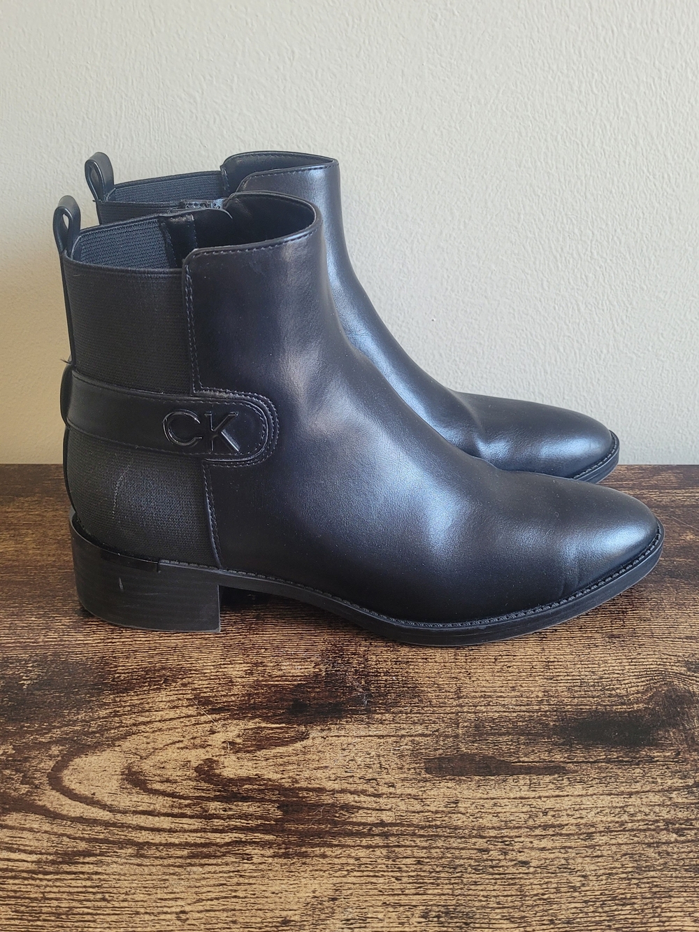 Calvin Klein Black Leather Chelsea Ankle Boots for Men